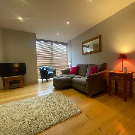 Flat 8 Pelican House Newbury  Exterior photo
