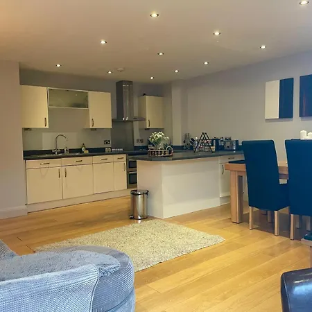 Flat 8 Pelican House Newbury  Exterior photo
